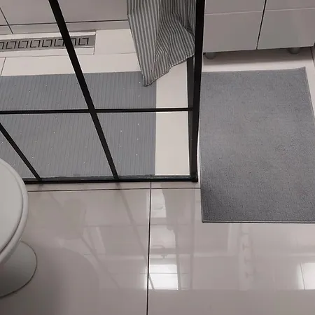 Elena Dedinje * Belgrad